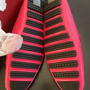 NWT pink men’s loafers